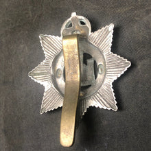 Load image into Gallery viewer, Original WW2 British Army Cap Badge - Devonshire Regiment - The Militaria Shop