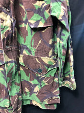 Load image into Gallery viewer, Genuine British Army Jungle Pattern DPM Combat Jacket Smock - Size 42" Chest - The Militaria Shop