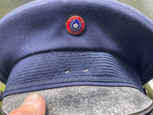 Charger l'image dans la galerie, Original United States Texas Badged Peaked Cap - Size 54 - The Militaria Shop