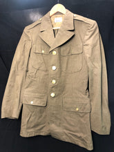 Lade das Bild in den Galerie-Viewer, Original WW2 US Army Class A Dress Jacket 1942 - Private Ryan Prop - 39" Regular - The Militaria Shop