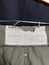Load image into Gallery viewer, British Army OD Green Lightweight Combat Trousers - Size 32" Waist - The Militaria Shop