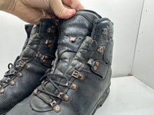 Load image into Gallery viewer, German Army Black Leather Army Heavy Duty Combat Boots Meindl Size EU42.5 UK 8.5 - The Militaria Shop