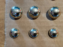 Charger l'image dans la galerie, Group of Original British Army Artillery Ball Stay Brite Buttons on Card - The Militaria Shop