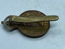Charger l'image dans la galerie, Original WW1/ WW2 British Army Royal Army Catering Corps Cap Badge - The Militaria Shop