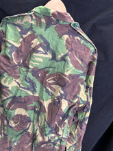 Load image into Gallery viewer, Surplus British Army Woodland DPM Smock Combat Jacket -Size 180/96 - The Militaria Shop