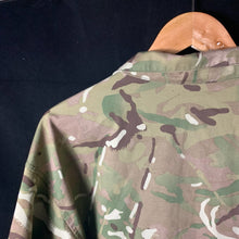 Charger l'image dans la galerie, Genuine British Army MTP Camo Temperate Weather Combat Jacket - 180/104 - The Militaria Shop