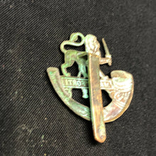 Load image into Gallery viewer, Genuine British Army Cap Badge - Herefordshire Light Infantry - The Militaria Shop