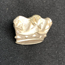 Charger l'image dans la galerie, Unknown Vintage Crown Badge - The Militaria Shop
