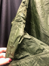 Load image into Gallery viewer, British Army Surplus 22C RAF Waterproof Over Trosuers - Size 4 - The Militaria Shop