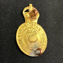 Charger l'image dans la galerie, Original British Army WW1 / WW2 Army Catering Corps Cap / Collar Badge - The Militaria Shop