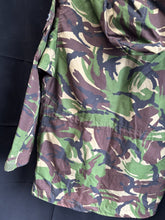 Load image into Gallery viewer, British Army DPM Camouflaged jacket Smock Windproof -Size 160/88 - The Militaria Shop