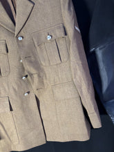 Lade das Bild in den Galerie-Viewer, Grade 1 British Army FAD No2 Dress Uniform Jacket - Size 176/96/80 - The Militaria Shop