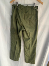 Lade das Bild in den Galerie-Viewer, Genuine British Army Surplus OD Green Lightweight Combat Trousers Size 75/76/92 - The Militaria Shop