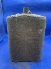 Lade das Bild in den Galerie-Viewer, Original WW2 British Army Soldiers Water Bottle - The Militaria Shop
