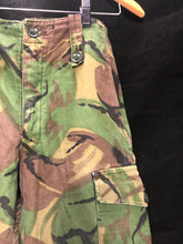 Charger l'image dans la galerie, Genuine British Army Rare Cadet Forces 68 Pattern DPM Trousers - Size 28" Waist - The Militaria Shop