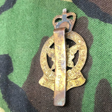 Load image into Gallery viewer, Original Canadian Army Royal Montreal Regiment Beret / Cap Badge - The Militaria Shop