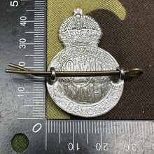 Load image into Gallery viewer, Campaigners Church "Through Unto Him" Cap Badge - The Militaria Shop