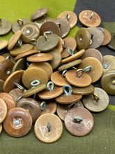 Load image into Gallery viewer, 15 x Original WW2 British Army Economy Issue Tunic Buttons - The Militaria Shop