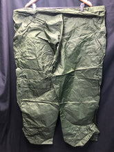 Load image into Gallery viewer, British Army Surplus 22C RAF Waterproof Over Trosuers - Size 4 - The Militaria Shop