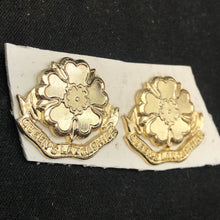 Charger l'image dans la galerie, Original British Collar Badge Pair - Queen's Lancashire Regiment - The Militaria Shop
