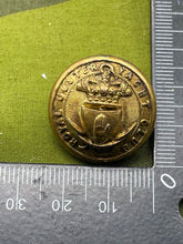 Load image into Gallery viewer, Nice Victorian Royal Ulster Yacht Club Large Gilt Uniform Button - Firmin - The Militaria Shop