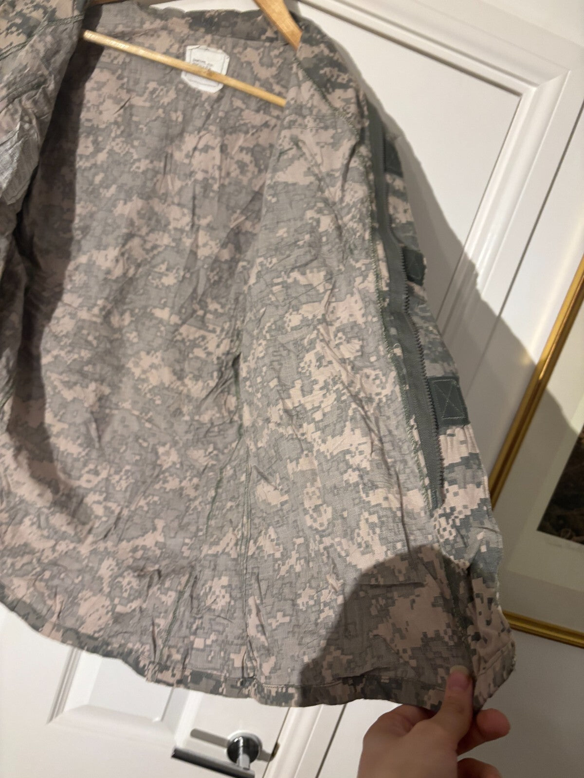 Surplus US Army ACU Combat Uniform Jacket -Size Small-Long - The Militaria Shop