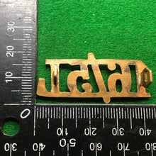 Charger l'image dans la galerie, Original WW2 British Army Brass Shoulder Title - 16/5th Lancers - The Militaria Shop