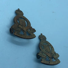 Load image into Gallery viewer, Genuine British Army Royal Army Ordnance Corps Collar Badges Pair - The Militaria Shop