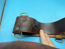 Charger l'image dans la galerie, Original British Army Officers Sam Browne Belt - London Maker Marked, Approx 28" - The Militaria Shop