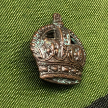 Lade das Bild in den Galerie-Viewer, Original WW1/WW2 British Army Rank Crown - The Militaria Shop