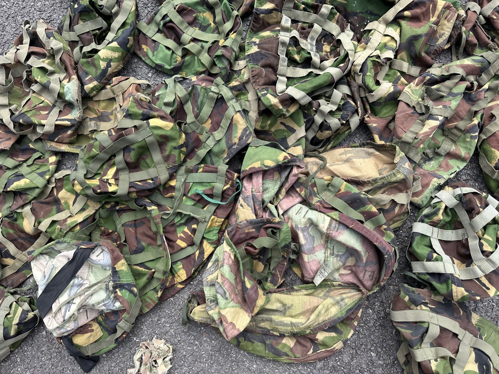 DEALER BULK LOT - 50x DPM Camouflaged Covers Mk6 Mixed Sizes - Ideal for Resale - The Militaria Shop