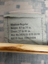 Charger l'image dans la galerie, Surplus US Army ACU Combat Uniform Jacket-Medium-Regular - The Militaria Shop