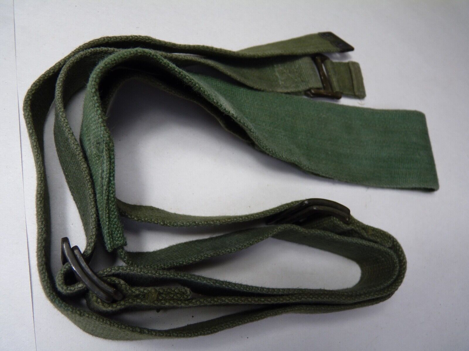 Original WW2 British Army 44 Pattern Shoulder / Extended Equipment Strap - 1945 - The Militaria Shop