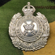 Charger l'image dans la galerie, Original WW1 British Army Cap Badge - 10th Btn London Regiment Paddington Rifles - The Militaria Shop