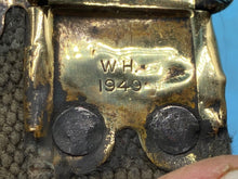 Charger l'image dans la galerie, Original British Army 1949 Dated SMLE Canvas Carrying Sling - The Militaria Shop