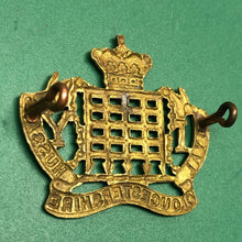 Load image into Gallery viewer, Original WW1 British Army Cap Badge - Royal Gloucestershire Hussars - The Militaria Shop