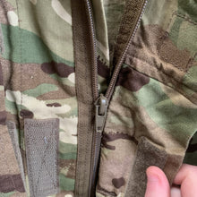 Charger l'image dans la galerie, British Army MTP Camouflaged Combat Jacket 2 Warm Weather -Grade 1- Size 170/96 - The Militaria Shop