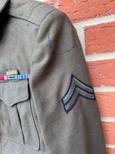 Load image into Gallery viewer, Original WW2 US Air Force Ike Jacket - 1944 Dated - Size 36 Long - The Militaria Shop