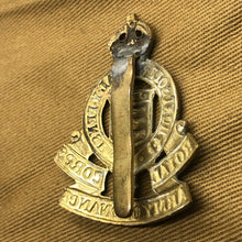Load image into Gallery viewer, Original WW2 British Army Royal Army Ordnance Corps RAOC Cap Badge - The Militaria Shop