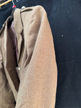 Charger l'image dans la galerie, Grade 1 British Army FAD No2 Dress Uniform Jacket - Size 162/92/72 - The Militaria Shop