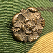 Lade das Bild in den Galerie-Viewer, Original British Army WW1 Collar Badge - East Lancashire Regiment - The Militaria Shop