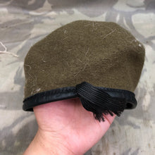 Charger l'image dans la galerie, Genuine British Army Forces Royal Welsh Regiment Beret - Size 54cm - The Militaria Shop