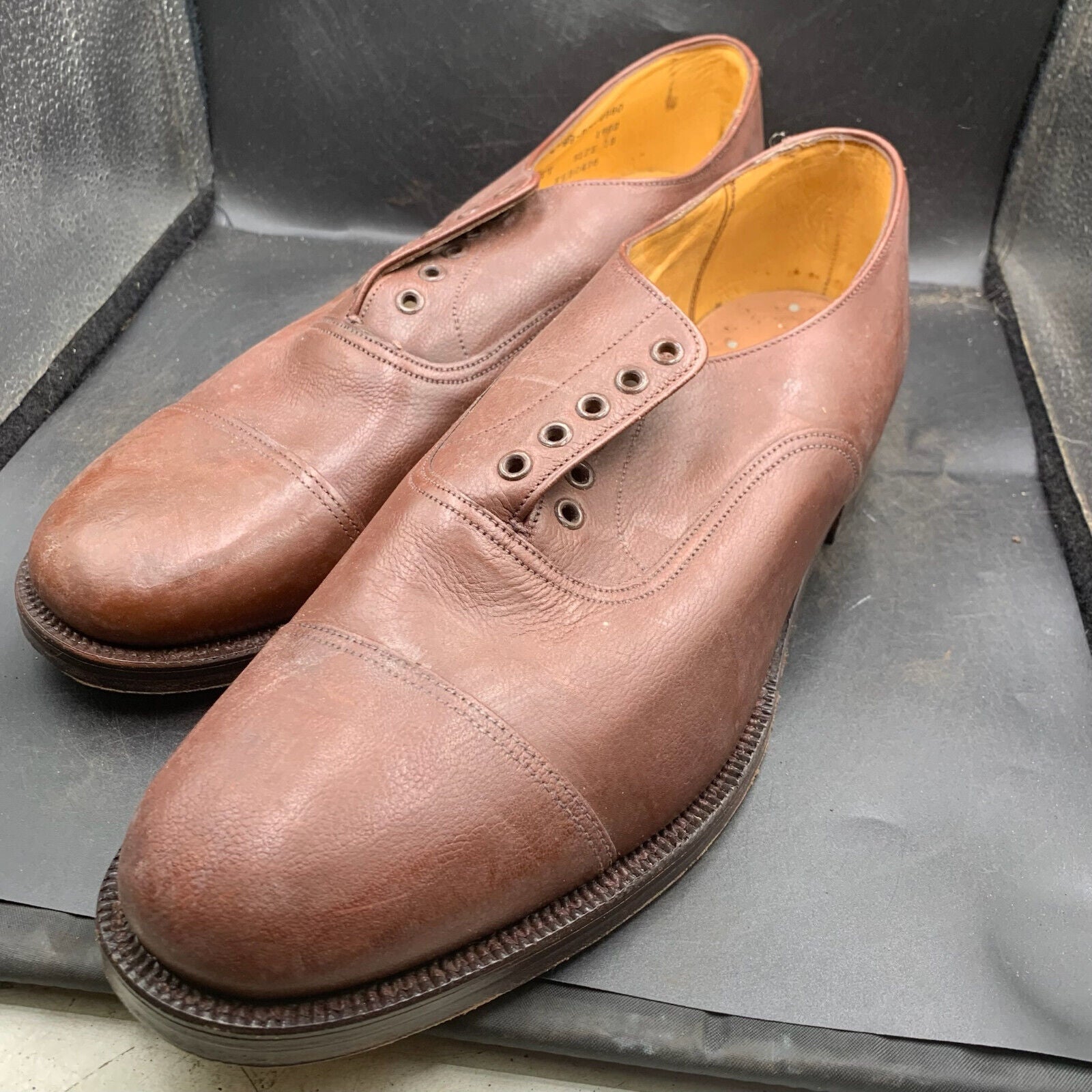 Vintage British Army Brown Leather Dress Shoes - Size UK 13 M - The Militaria Shop