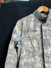Load image into Gallery viewer, US Army Issue ACU Digicam Digital Camouflage Ripstop Shirt - Small - Regular - The Militaria Shop