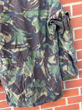 Load image into Gallery viewer, Surplus British Army DPM Smock Combat Size 180/96 - The Militaria Shop