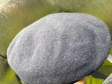 Load image into Gallery viewer, Original British Army Signals Regiment Beret with Badge - Size 56cm - The Militaria Shop