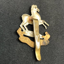Load image into Gallery viewer, Original British Army WW1 / WW2 The Kings Liverpool Regiment Cap Badge - The Militaria Shop