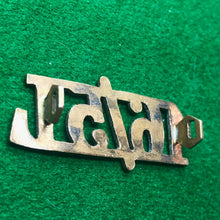 Charger l'image dans la galerie, Original WW2 British Army Brass Shoulder Title - 16/5th Lancers - The Militaria Shop
