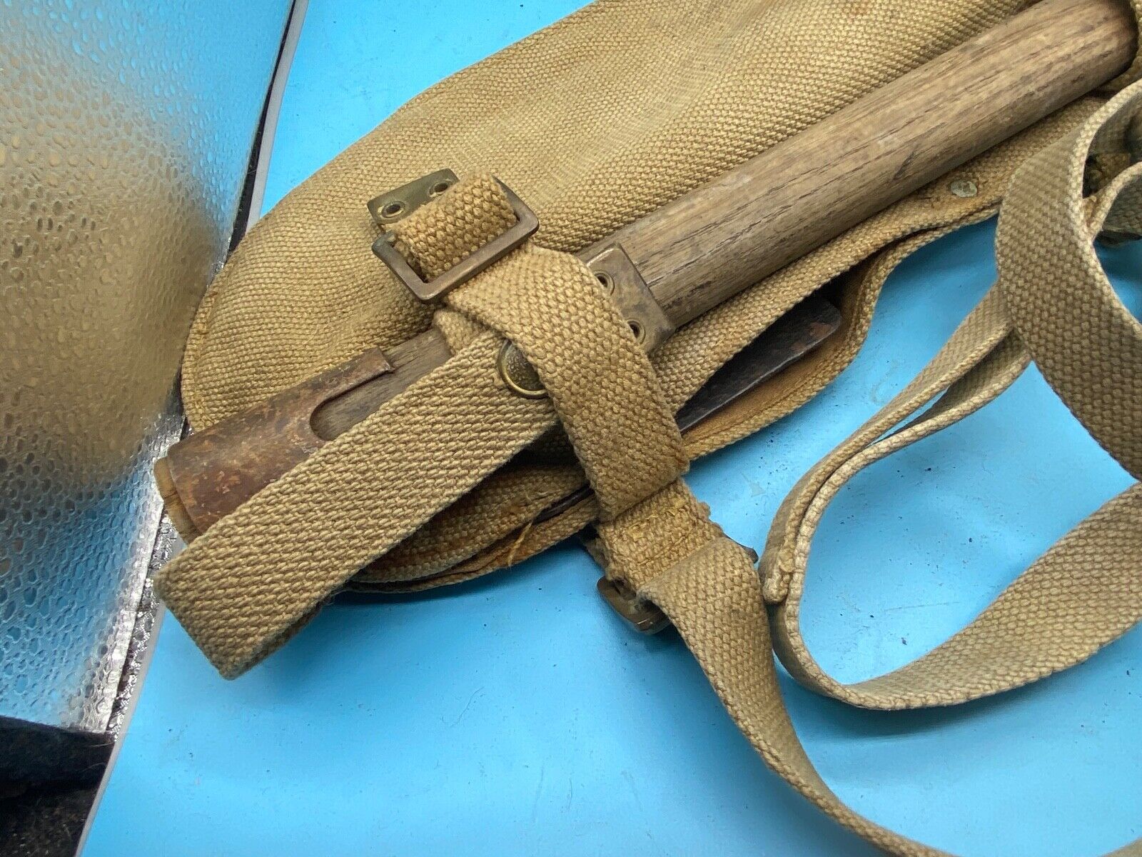 Original WW2 British Army Canvas Handle, Carrier & 1944 Dated Helve with Strap - The Militaria Shop