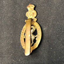 Load image into Gallery viewer, Original WW1 British Army Cap Badge - Army Remount Service - The Militaria Shop
